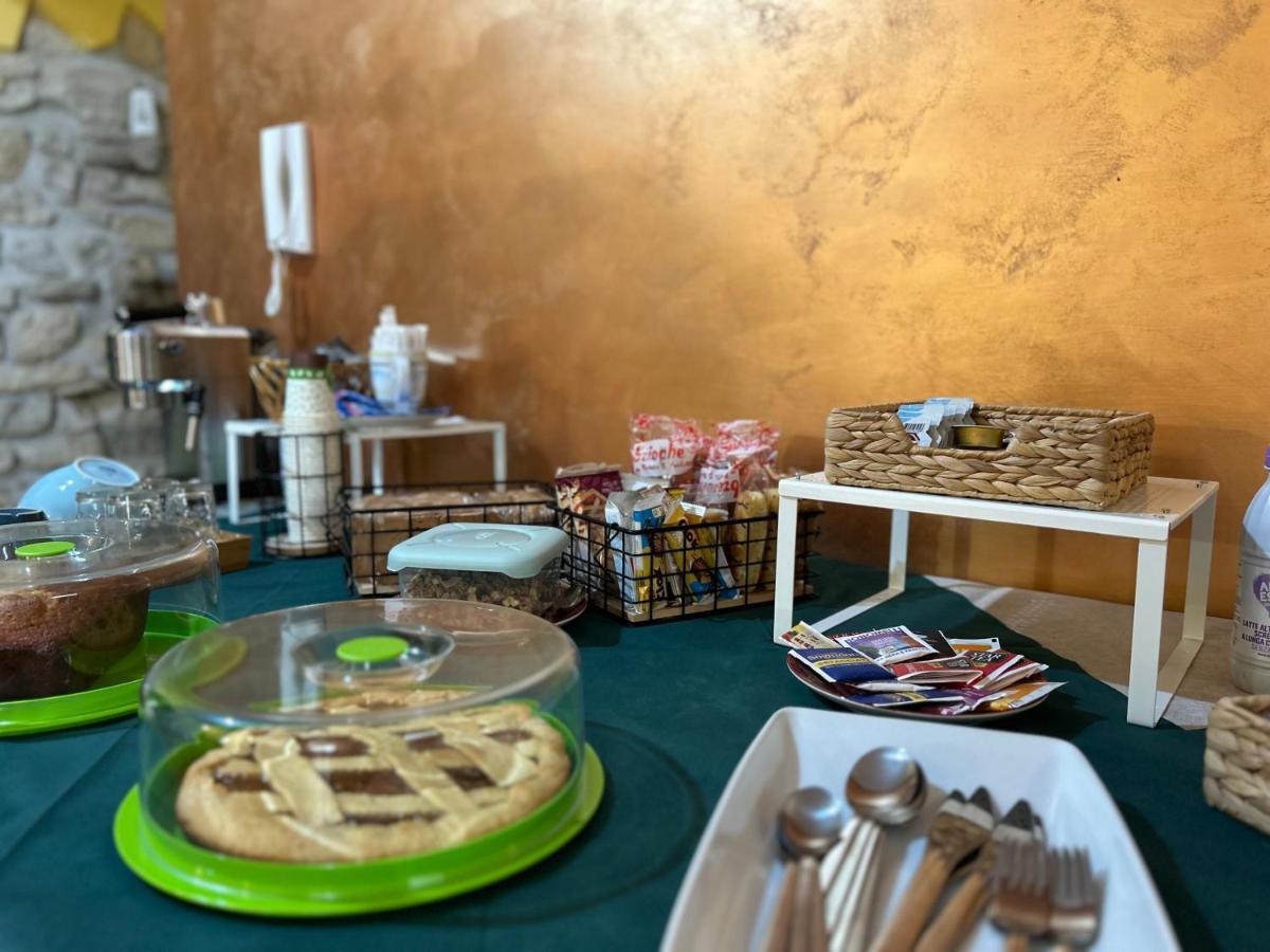Bed and Breakfast Dimora Rurale Valerio Cercemaggiore Exterior foto