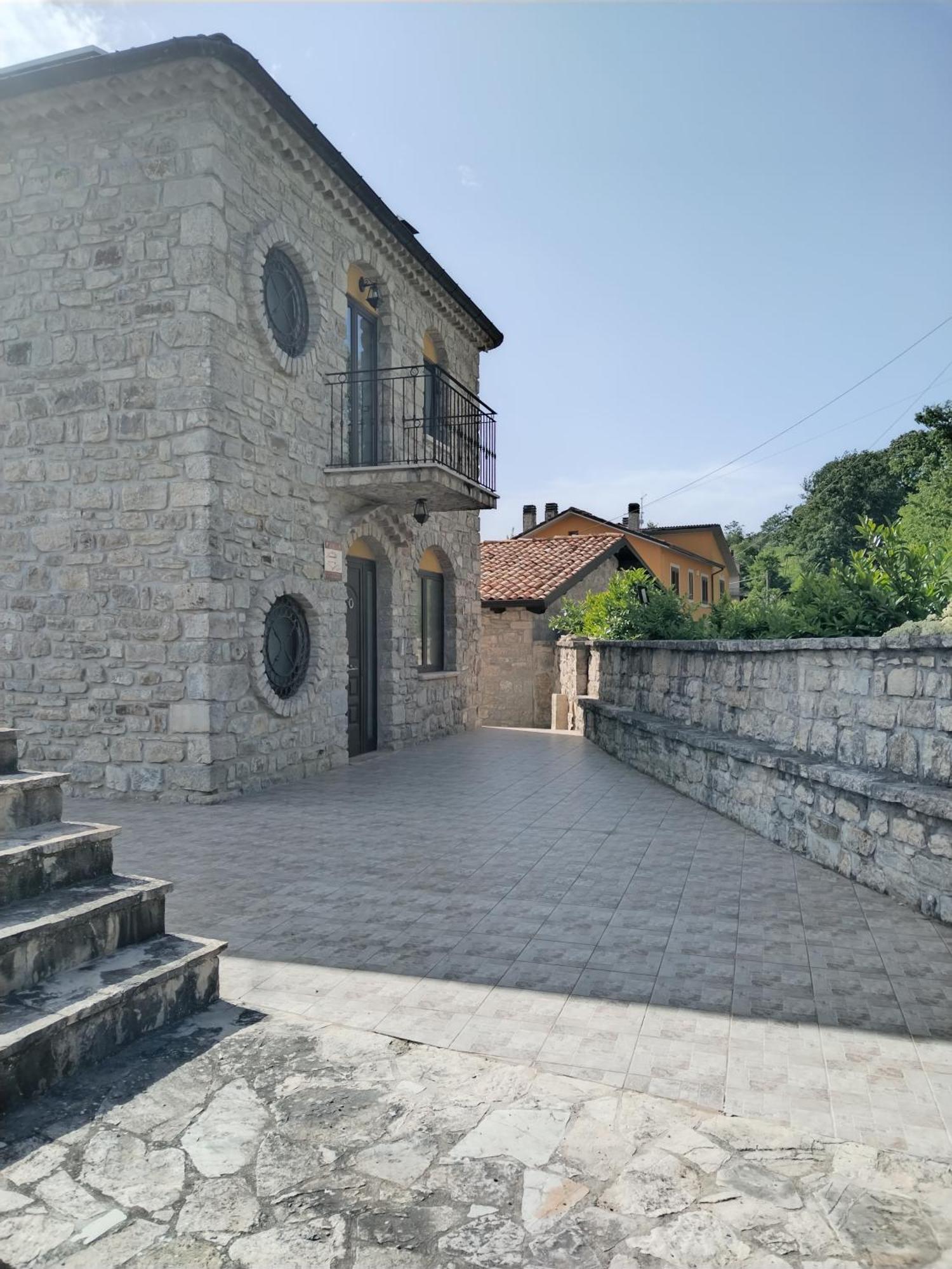 Bed and Breakfast Dimora Rurale Valerio Cercemaggiore Exterior foto